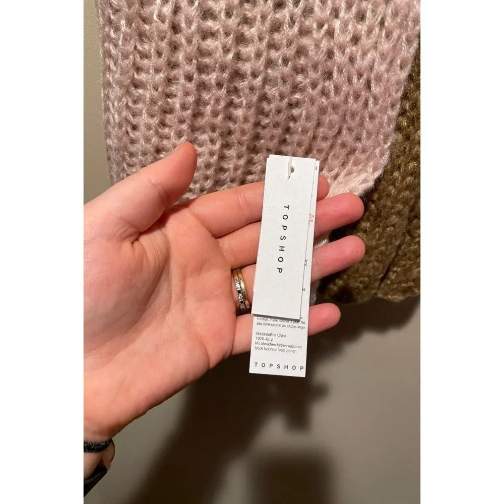 OS‎ Topshop Scarf